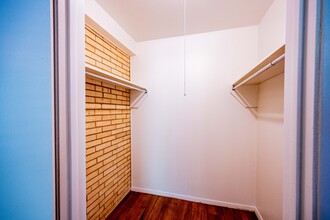 Courtyard Apartments in Longview, TX - Building Photo - Interior Photo