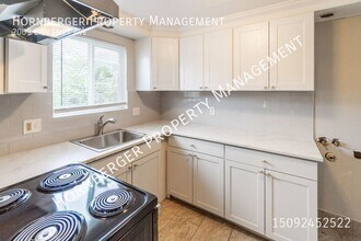 2009 E Desmet Ave in Spokane, WA - Building Photo - Building Photo