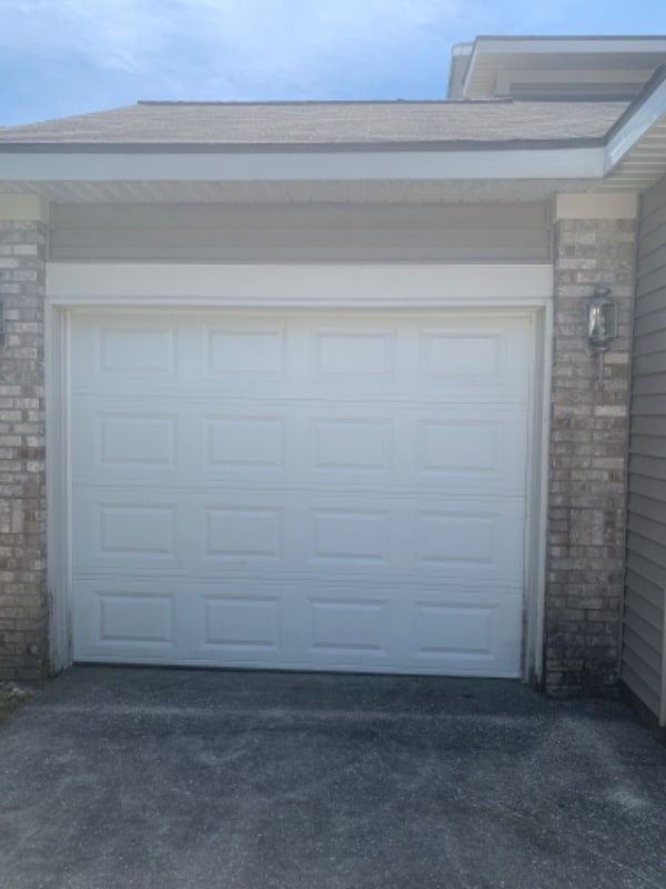 15366 Bayou Meadows Ct in Spring Lake, MI - Foto de edificio - Building Photo