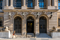 The Police Building in New York, NY - Foto de edificio - Building Photo