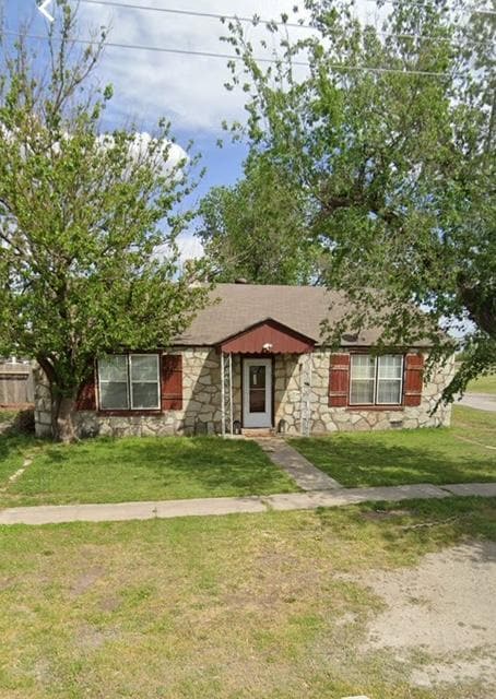 property at 202 Elm Ave