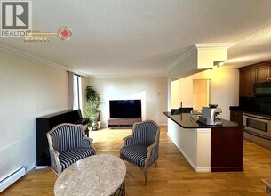 2150 Bellevue Ave in West Vancouver, BC - Building Photo - Building Photo