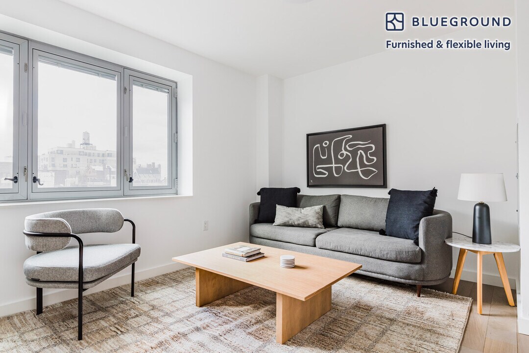 107 Columbia Heights in Brooklyn, NY - Building Photo