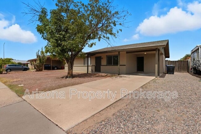 property at 2634 E Billings St