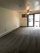 115 Pendleton St, Unit 4 in Bethany, WV - Building Photo - Building Photo