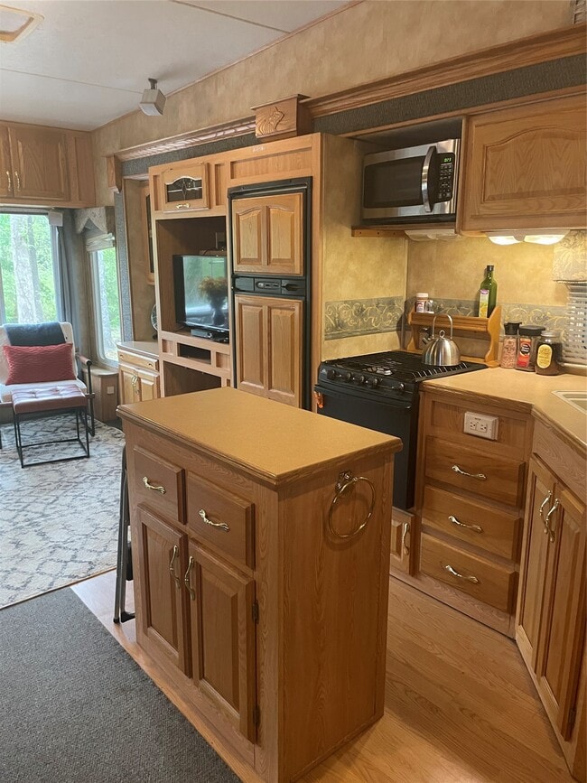 property at 5972 TX-147