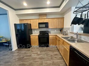 20680 NW Sedona Ln in Beaverton, OR - Building Photo - Building Photo