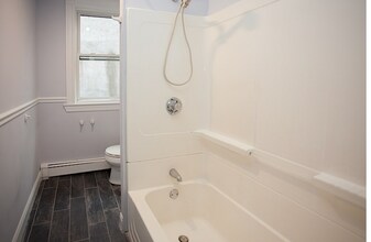 201 Harvard St, Unit 2 in Cambridge, MA - Building Photo - Building Photo