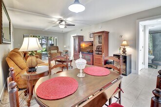 102 Bob White Ct, Unit 5 in Daytona Beach, FL - Building Photo - Building Photo