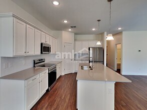 6174 Little Blf Cir in Mascotte, FL - Building Photo - Building Photo