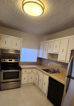 20100 W Country Club Dr, Unit PH-03 in Aventura, FL - Building Photo - Building Photo