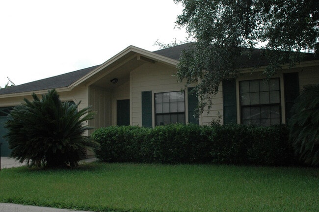 property at 2093 St Martins Dr E