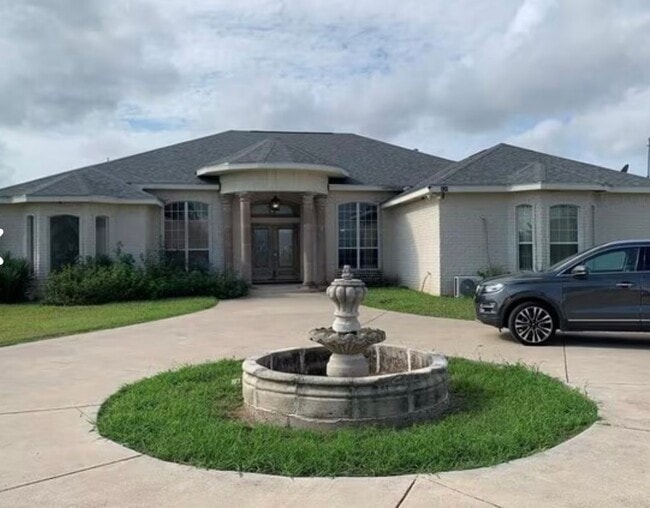 420 W Palm Dr in Edinburg, TX - Building Photo - Building Photo