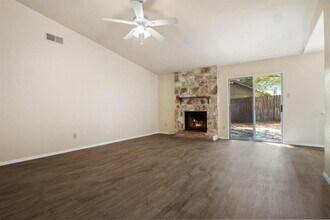 12214 Forsythe Dr in Austin, TX - Building Photo - Building Photo