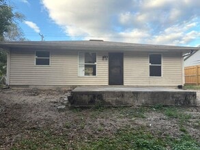 548 E Walts Ave in DeLand, FL - Building Photo - Building Photo