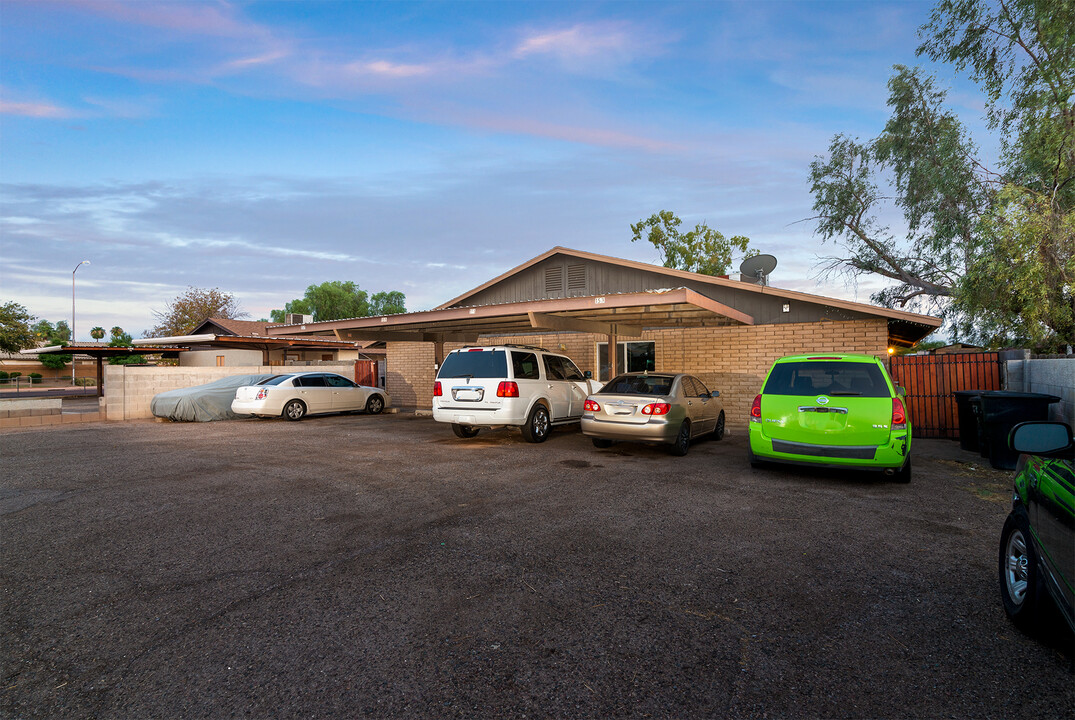 157 E Ingram St in Mesa, AZ - Building Photo