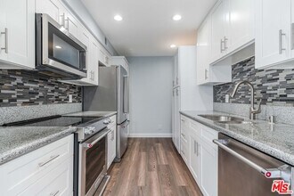 4666 Park Granada in Calabasas, CA - Building Photo - Building Photo