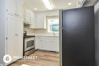 304 Springtime Dr in Greensboro, NC - Building Photo - Building Photo