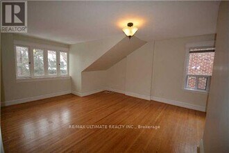 12 Foxbar Rd in Toronto, ON - Building Photo - Building Photo