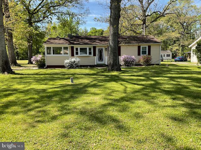 property at 15225 Regina Dr