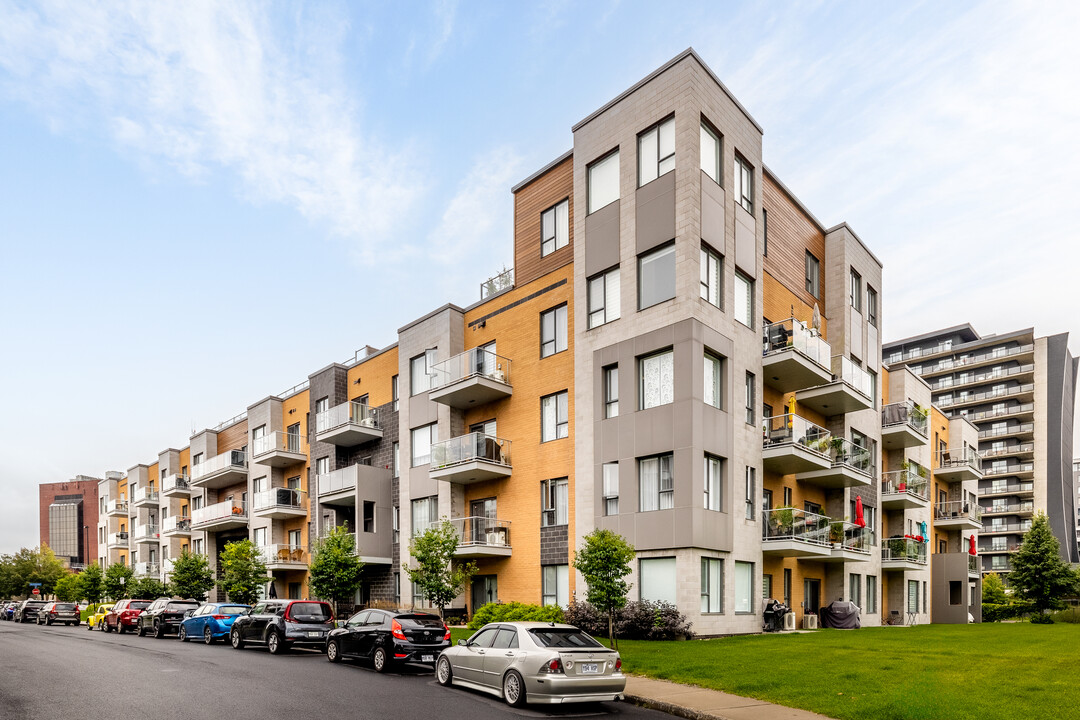 1480 Gaston-Véronneau Rue in Longueuil, QC - Building Photo