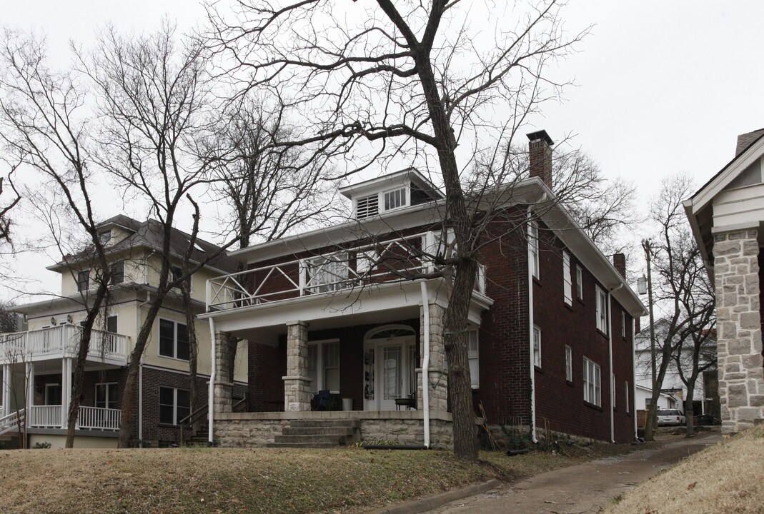1603 17th Ave S in Nashville, TN - Building Photo