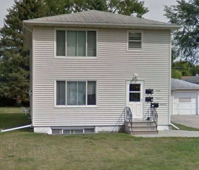 property at 1436 15th St S