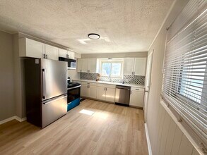 67 N Harris Ave in Columbus, OH - Building Photo - Building Photo