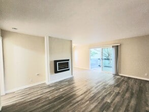 4232 George Ave in San Mateo, CA - Building Photo - Building Photo
