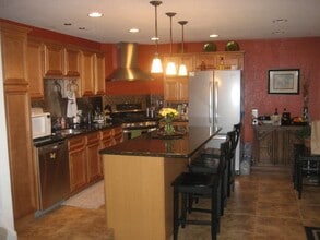 350 S Clarkson St in Denver, CO - Building Photo - Building Photo