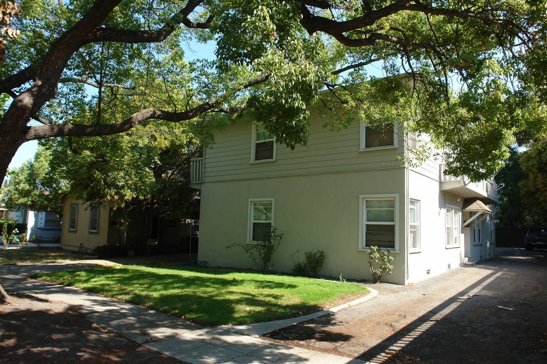 1066 Sherwood Ave in San Jose, CA - Building Photo