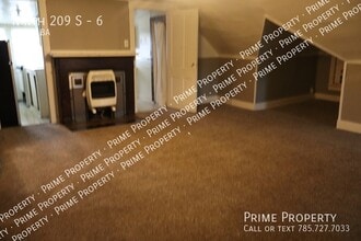 209 South St-Unit -6 in Salina, KS - Building Photo - Building Photo