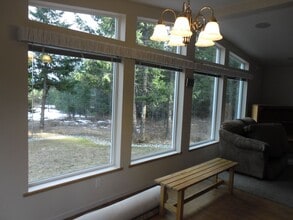 274 Horseshoe Lake Rd in Deer Park, WA - Building Photo - Building Photo
