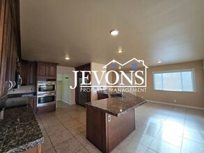 503 N 33rd St in Yakima, WA - Building Photo - Building Photo