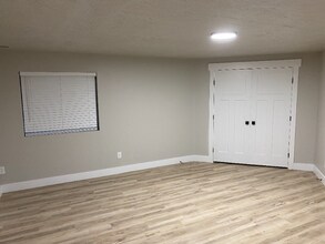 2265 S Linda Wy in Perry, UT - Building Photo - Building Photo