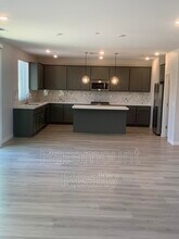 886 Shearwater Rd in Lathrop, CA - Building Photo - Building Photo