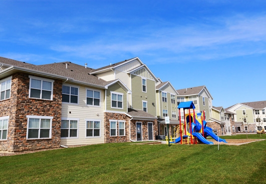 Chasing Willows Apartments in Sioux Falls, SD - Building Photo