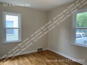 307 S Hayford Ave in Lansing, MI - Building Photo - Building Photo