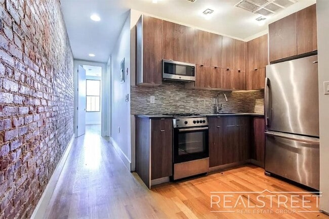 property at 17-15 Greene Ave