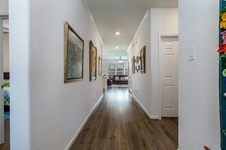 7702 Royal Oasis Ln in Cypress, TX - Building Photo - Building Photo
