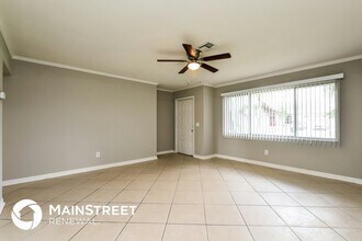 1122 SE 17th St in Cape Coral, FL - Building Photo - Building Photo