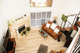 7950 E Starlight Way in Scottsdale, AZ - Foto de edificio - Building Photo