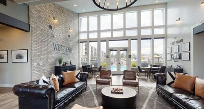 14700 SW Rocket St in Beaverton, OR - Building Photo - Building Photo