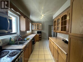 42 Montjoy Crescent in Brampton, ON - Building Photo - Building Photo