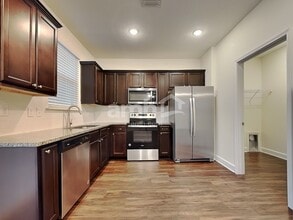 975 Tan Tara Trl in Jacksonville, FL - Building Photo - Building Photo