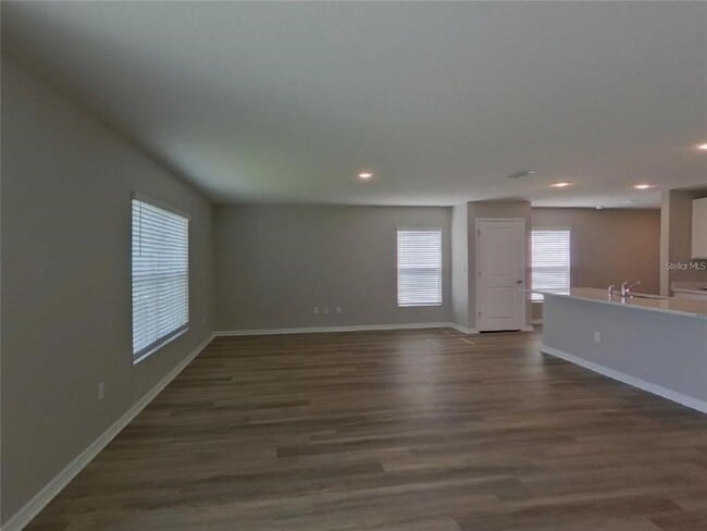 10733 Hidden Banks Gln in Parrish, FL - Building Photo - Building Photo