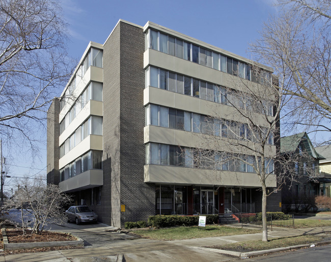 Cambridge Heights in Milwaukee, WI - Foto de edificio - Building Photo