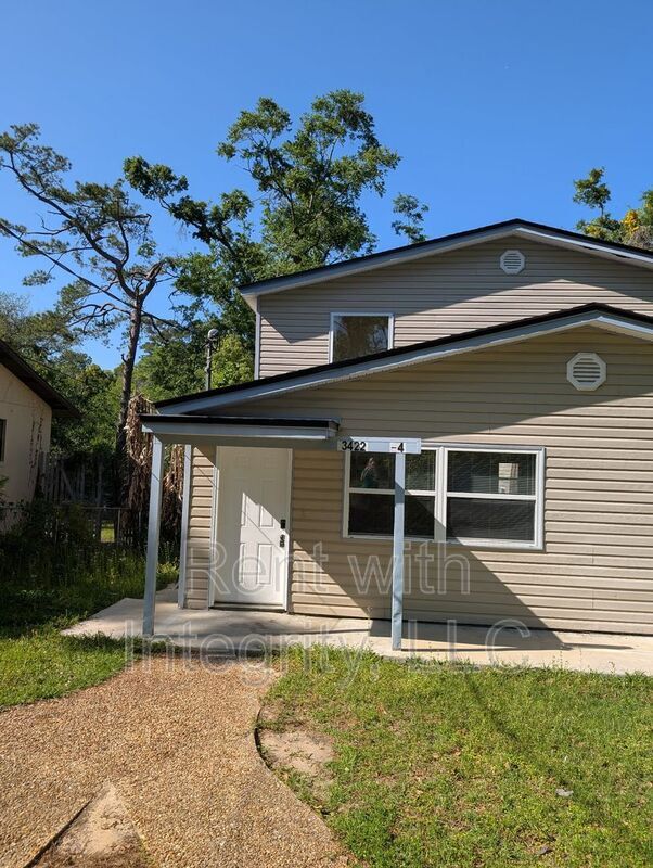 property at 3422 Orlando Dr