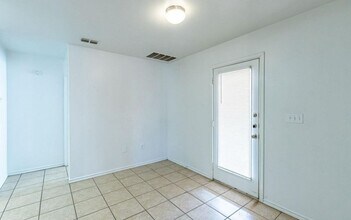 514 N Chicago Ave in Lubbock, TX - Building Photo - Building Photo