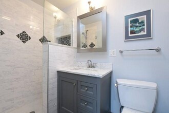 2515 N California Ave in Chicago, IL - Building Photo - Building Photo